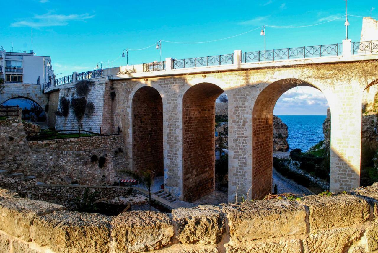 Underground 22 Hotel Polignano a Mare Luaran gambar